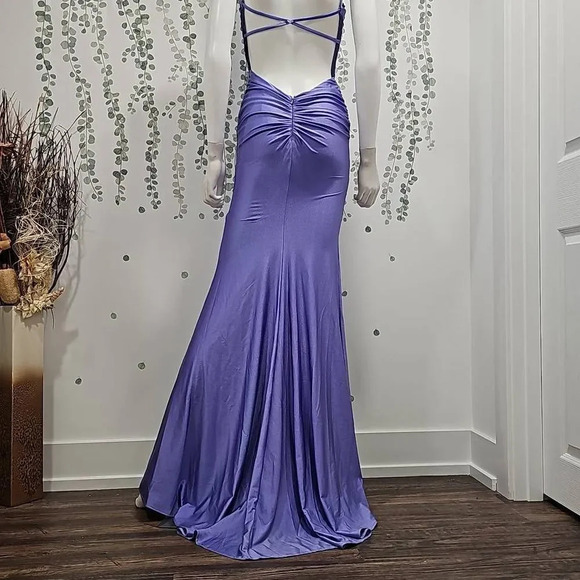 La Femme Lavender Maxi Gown Size 2 - Picture 9 of 10